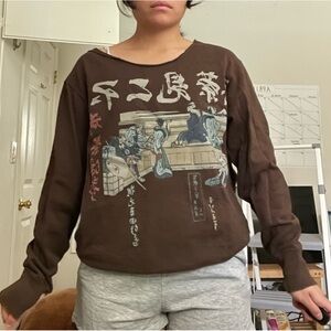 Off the shoulder long sleeve top